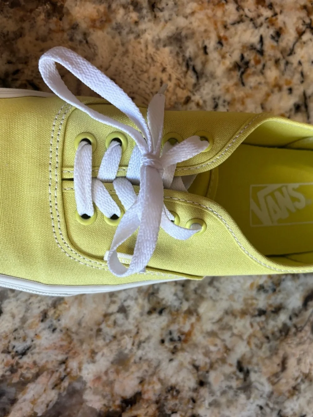 Vans - Picture 3 of 5